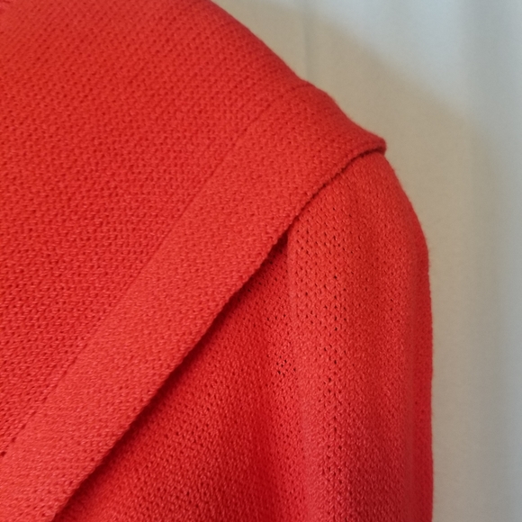 Vintage ST. JOHN by Marie Gray Knit Red Cardigan - Picture 6 of 9